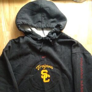 Vintage Nike Center Swoosh USC Trojans Basketball Hoodie Sweatshirt